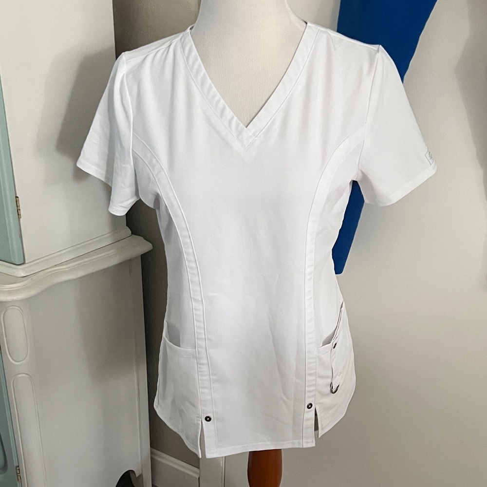Dickies Women's Classic White Short Sleeve Top w matching blue pants HCA colors
